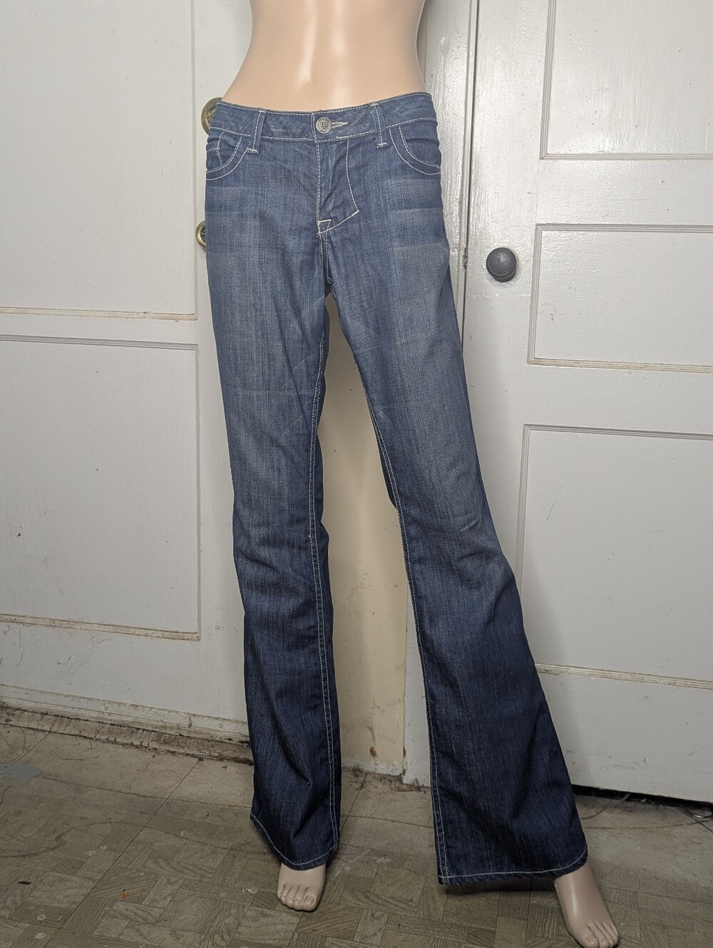 William Rast Belle Flair Classic Women's Bootcut Blue Jeans Size 32
